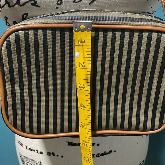 Allan Edward 90s Pequin striped,coated leather crossbody bag. removable straps - Picture 13 of 15